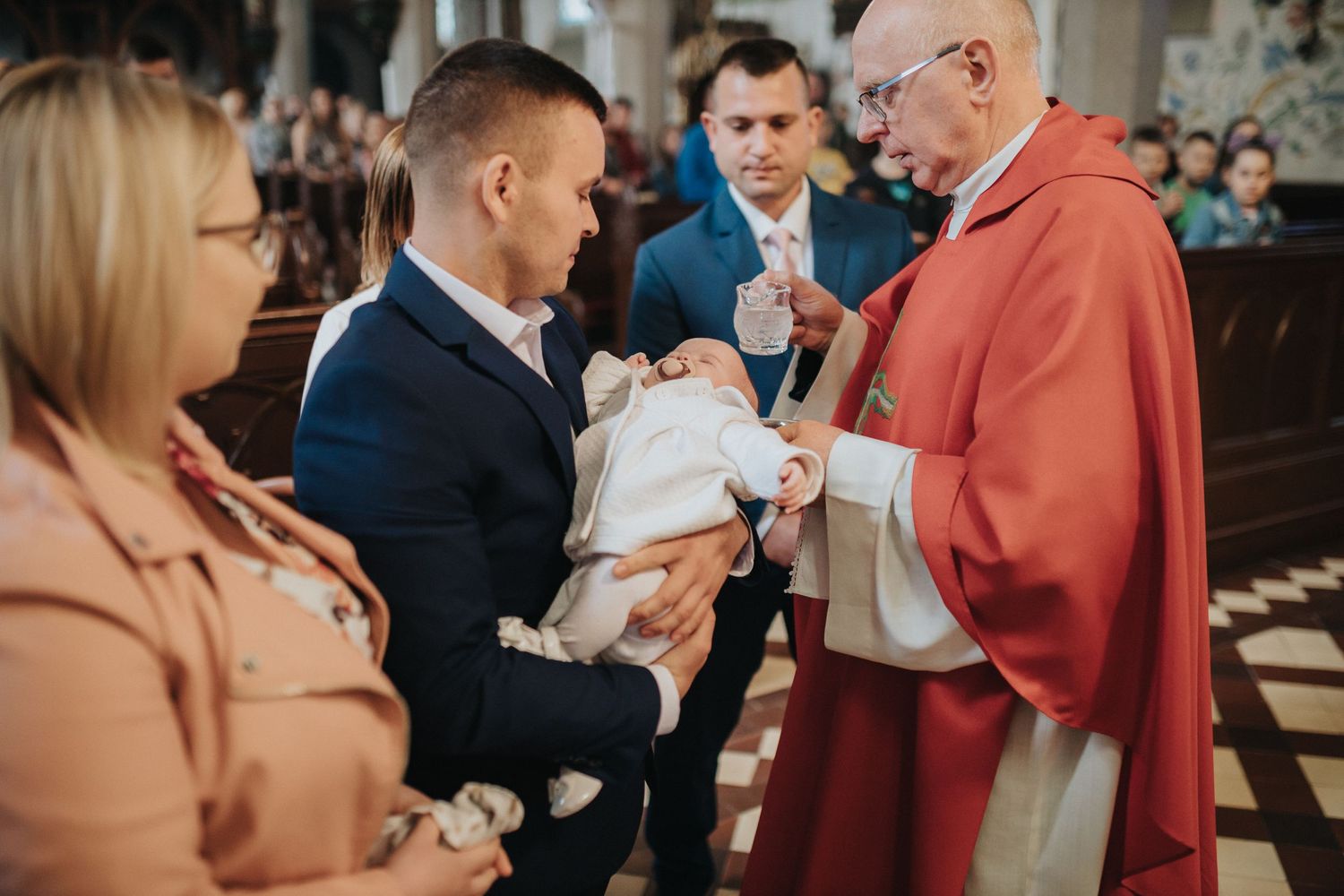 chrzest święty. Fotograf na chrzciny Olsztyn