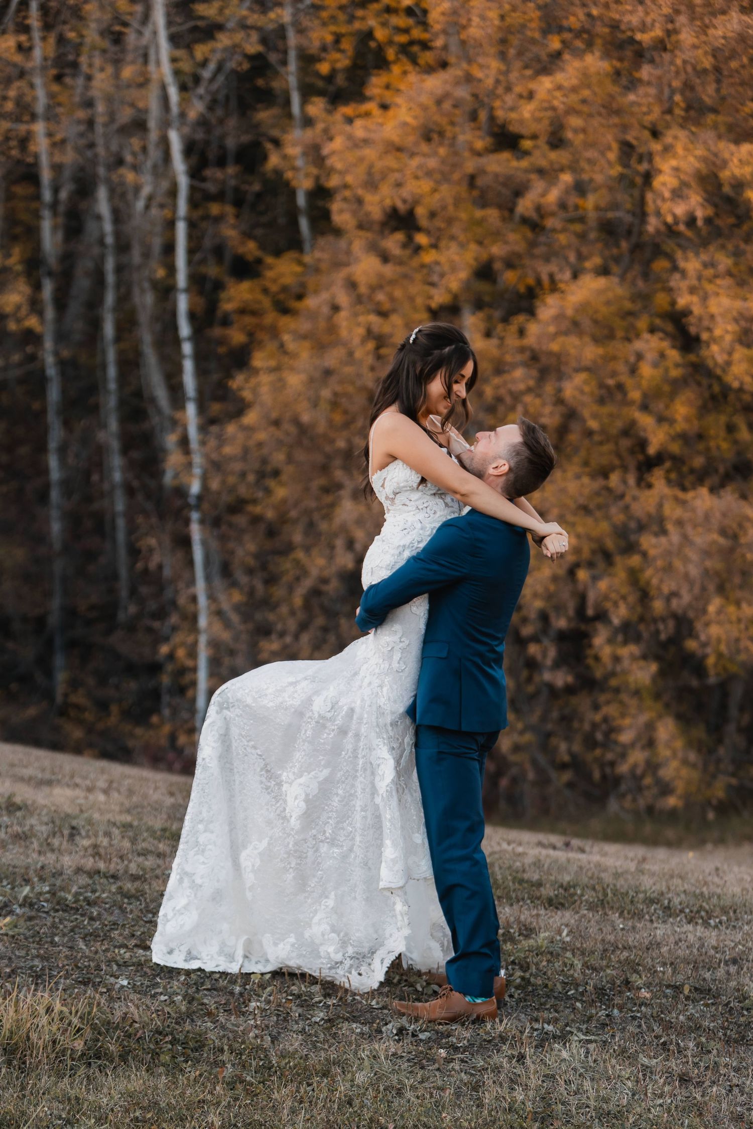 Alberta.Calgary.Edmonton Wedding Photographer