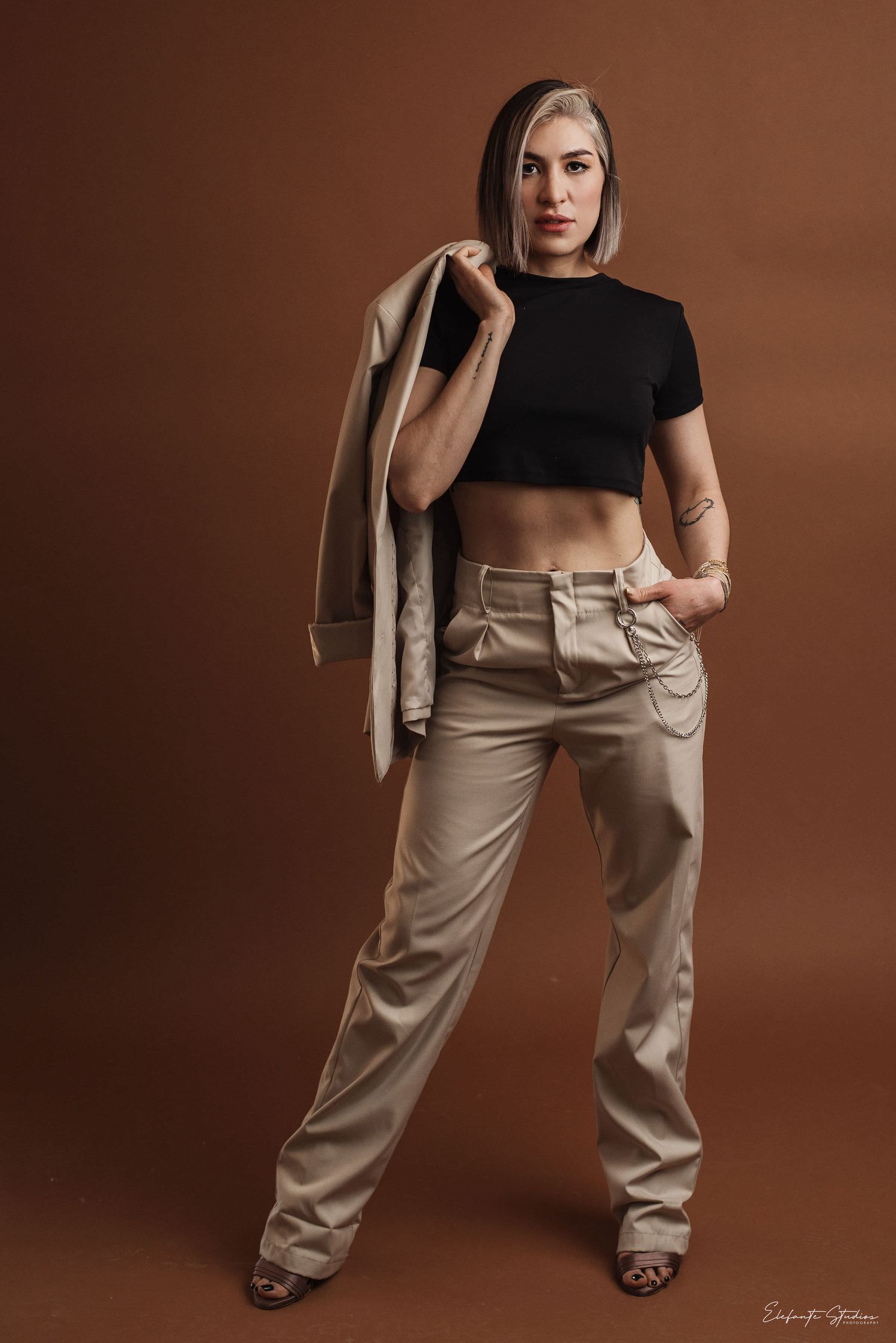 Vancouver Professional Artists Portraits social media manager