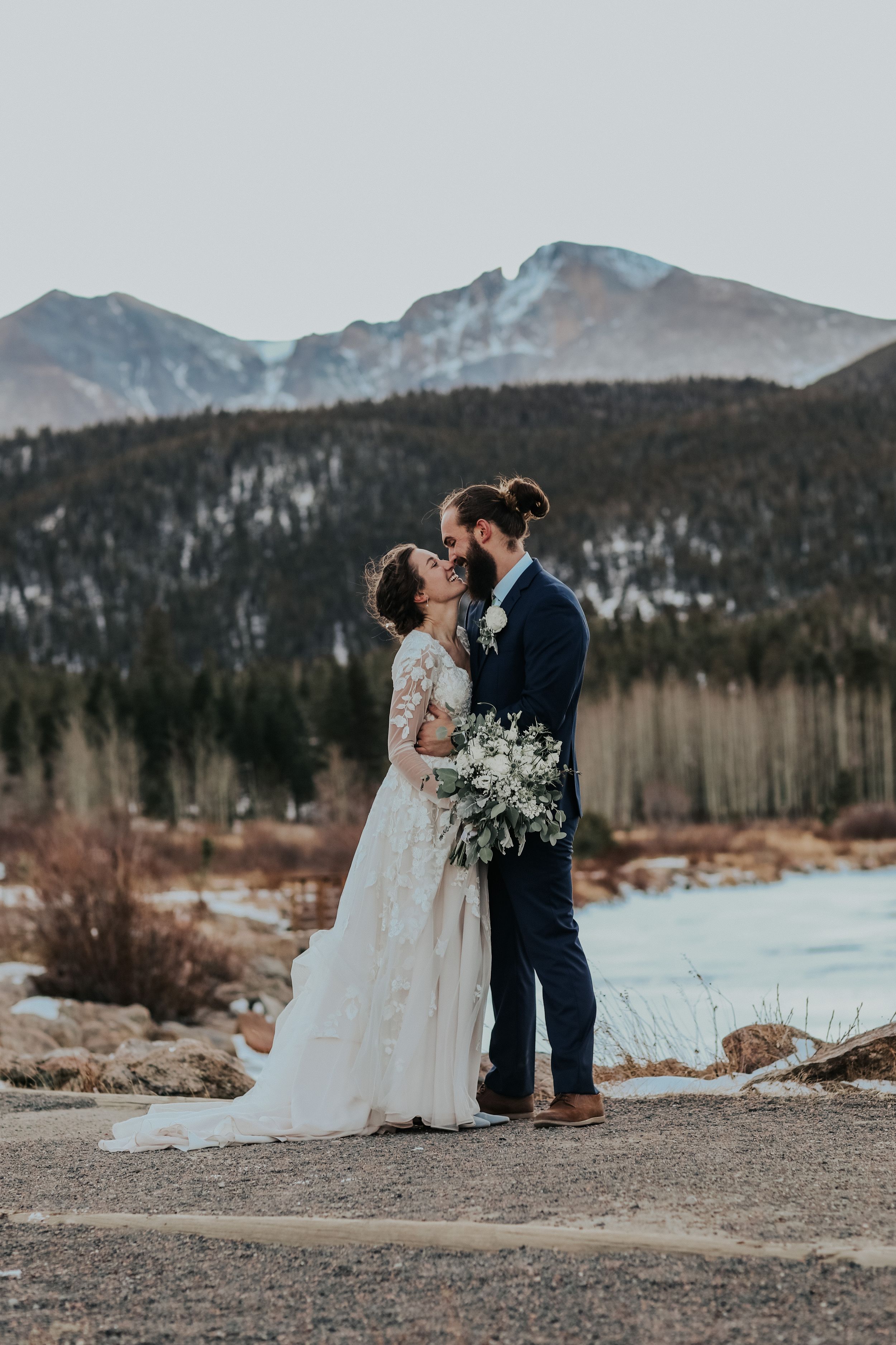 Rockford IL Catholic wedding photographer