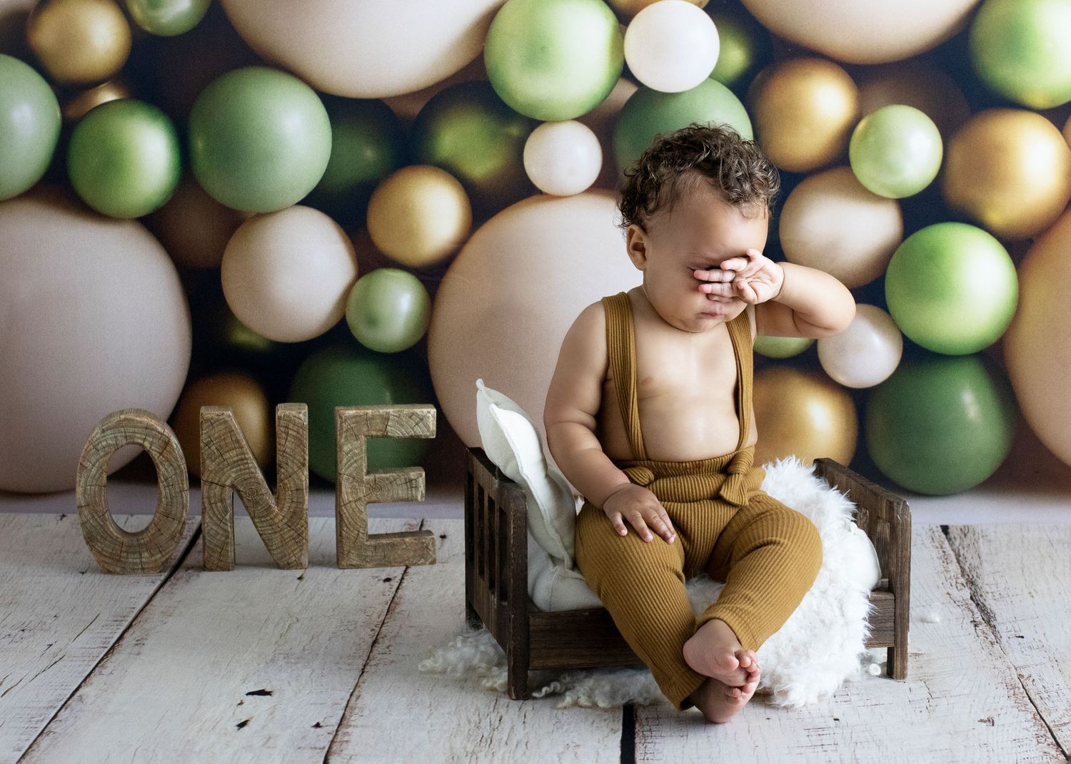 One Year Milestone Photographs - Cake Smash