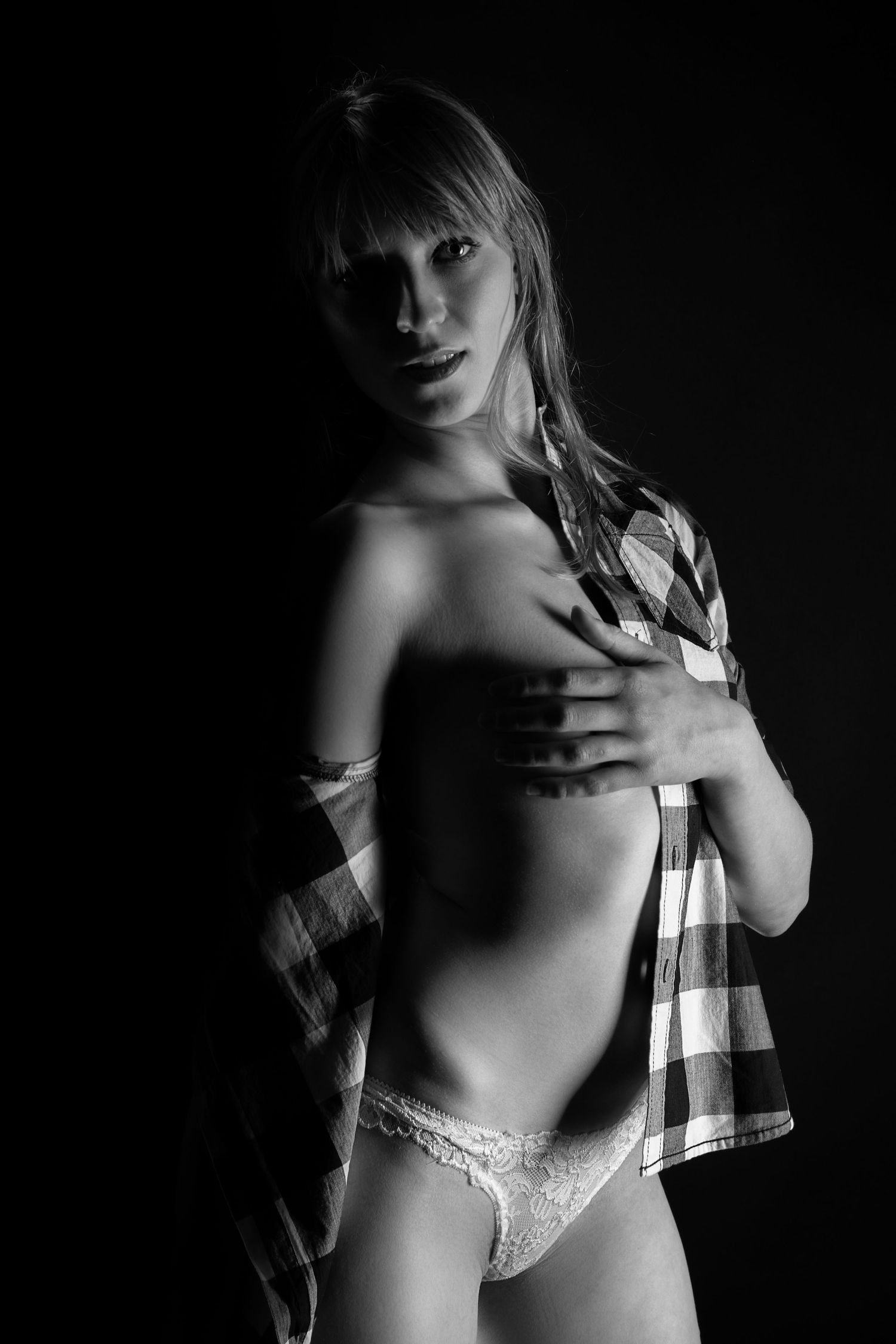boudoir photo taken by private photographer