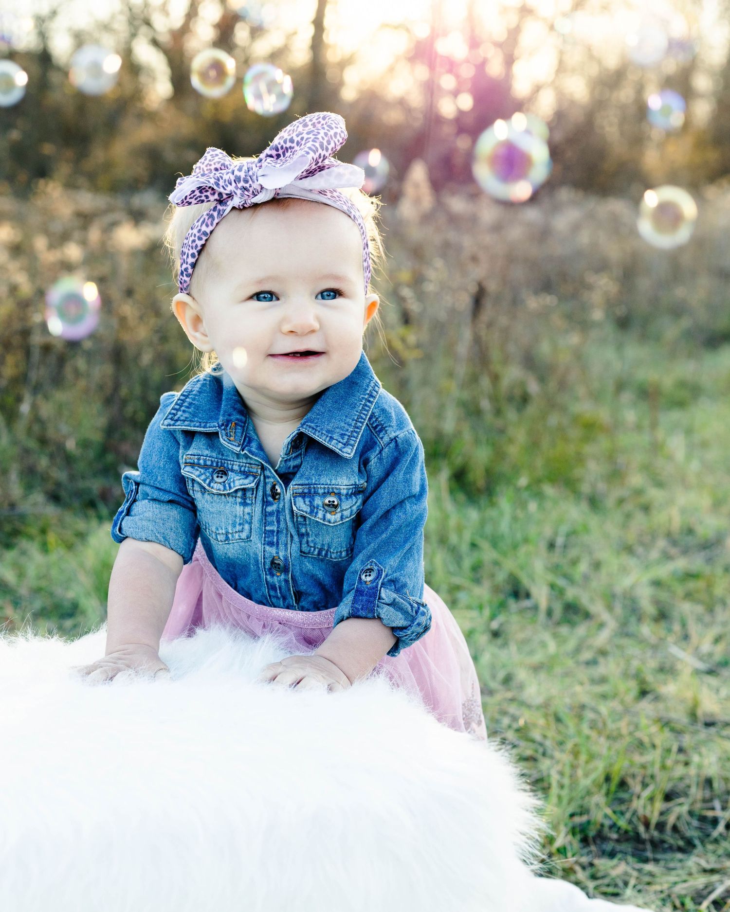 1st birthday baby/bubbles/outdoor birthday session/JRowley Photography