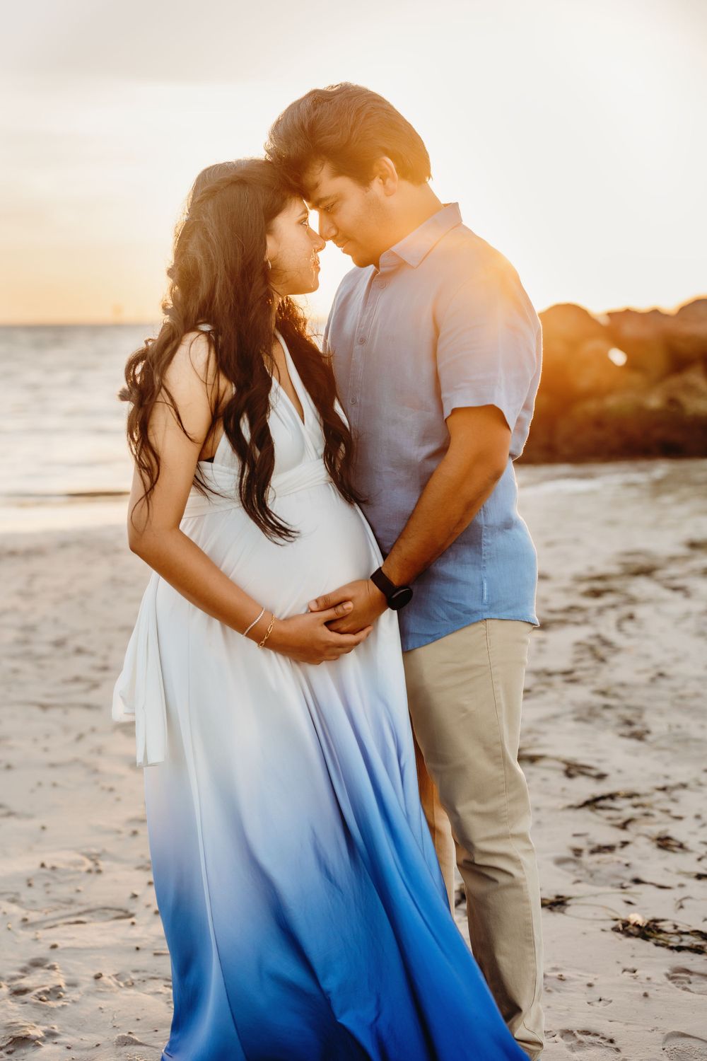 beach maternity photo session