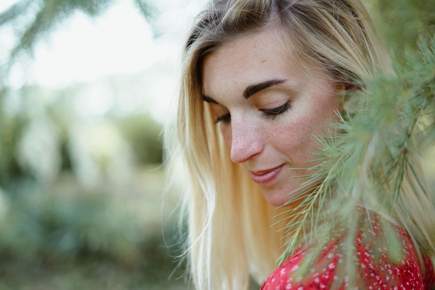 Portrait de femme, photo en exterieur