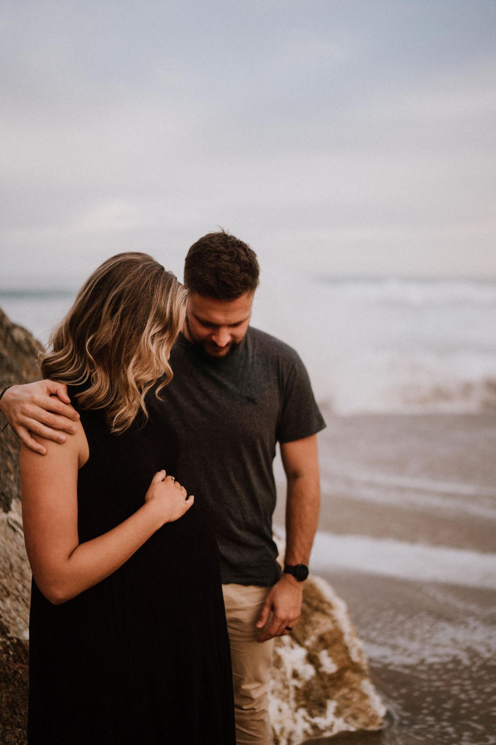 Hawkes Bay Photographer, Napier Photographer, Maternity Session, Couple Session, Beach Session, Bump