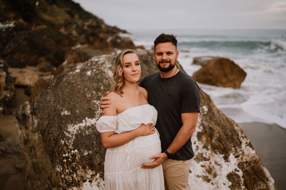 Hawkes Bay Photographer, Napier Photographer, Maternity Session, Couple Session, Waipatiki Beach