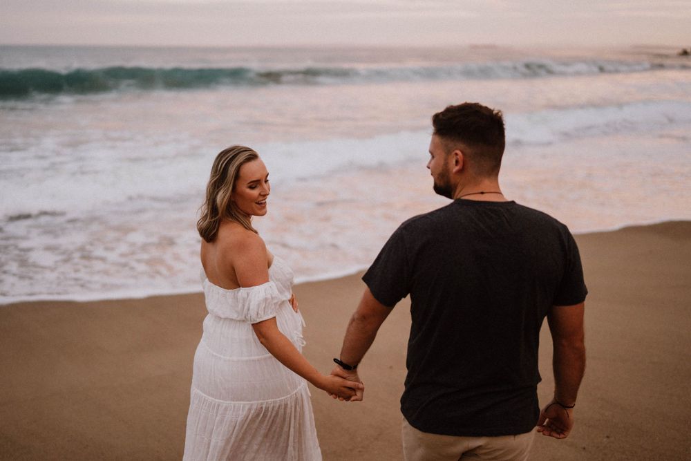 Hawkes Bay Photographer, Napier Photographer, Maternity Session, Couple Session, Waipatiki Beach
