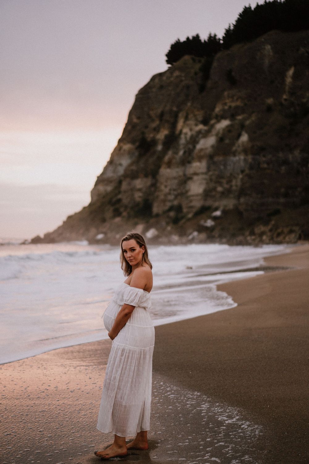 Hawkes Bay Photographer, Napier Photographer, Maternity Session, Couple Session, Waipatiki Beach