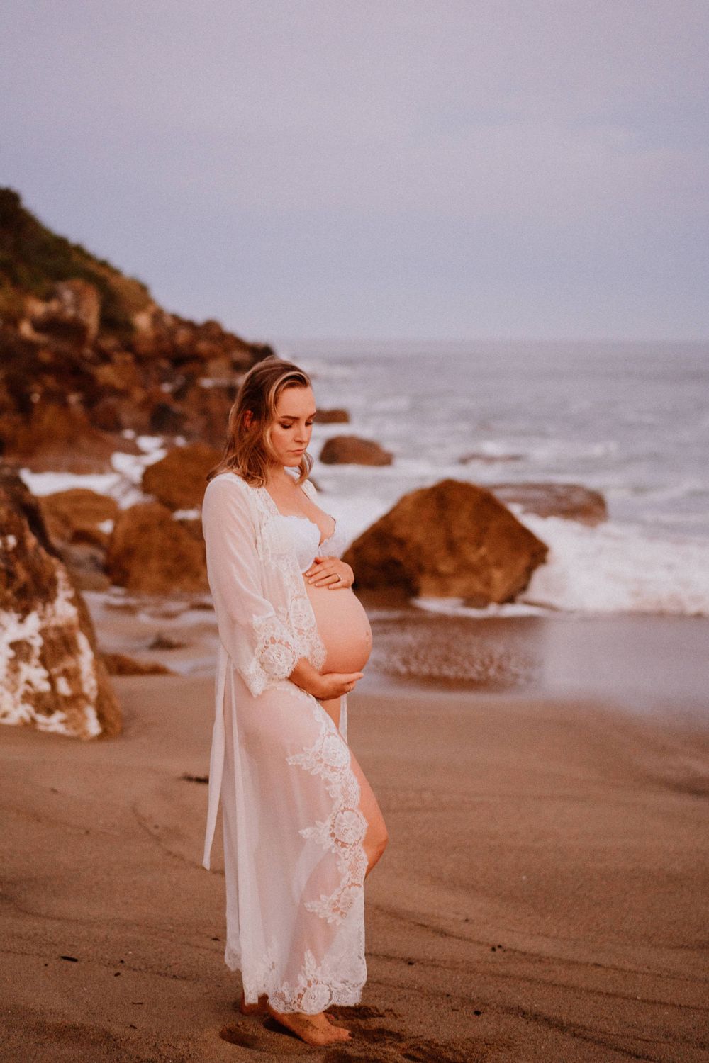 Hawkes Bay Photographer, Napier Photographer, Maternity Session, Couple Session, Waipatiki Beach