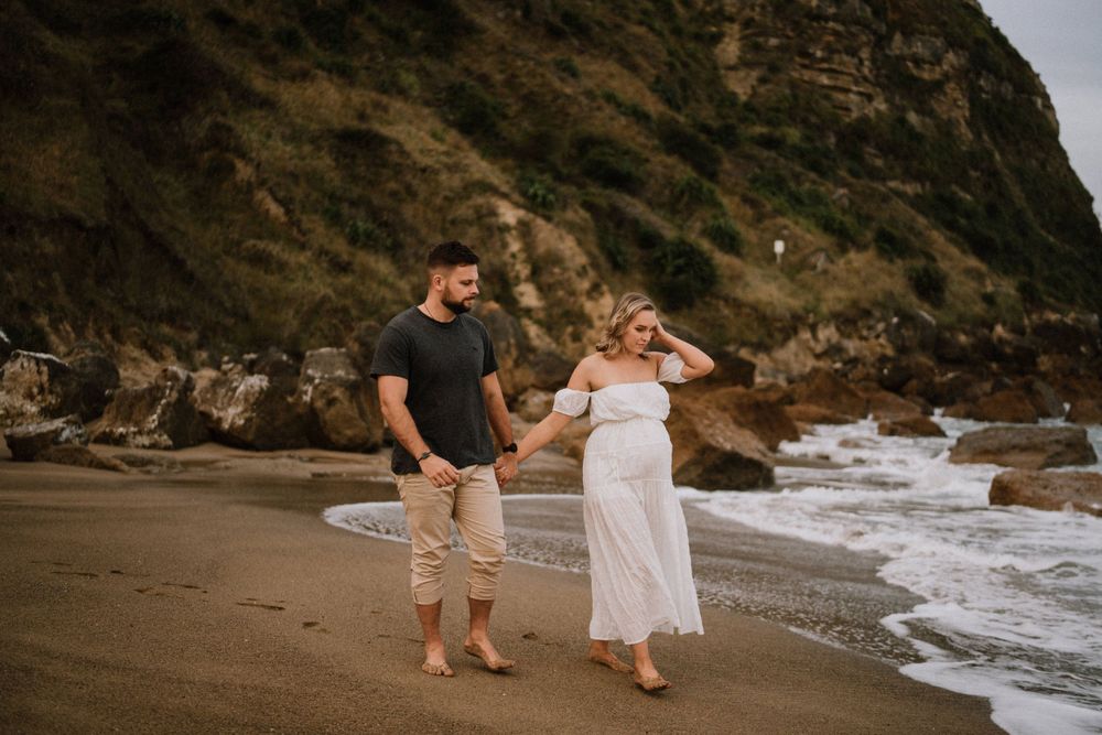 Hawkes Bay Photographer, Napier Photographer, Maternity Session, Couple Session, Waipatiki Beach