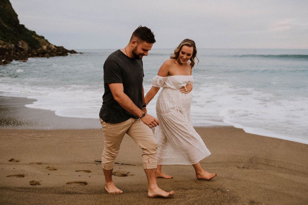 Hawkes Bay Photographer, Napier Photographer, Maternity Session, Couple Session, Waipatiki Beach