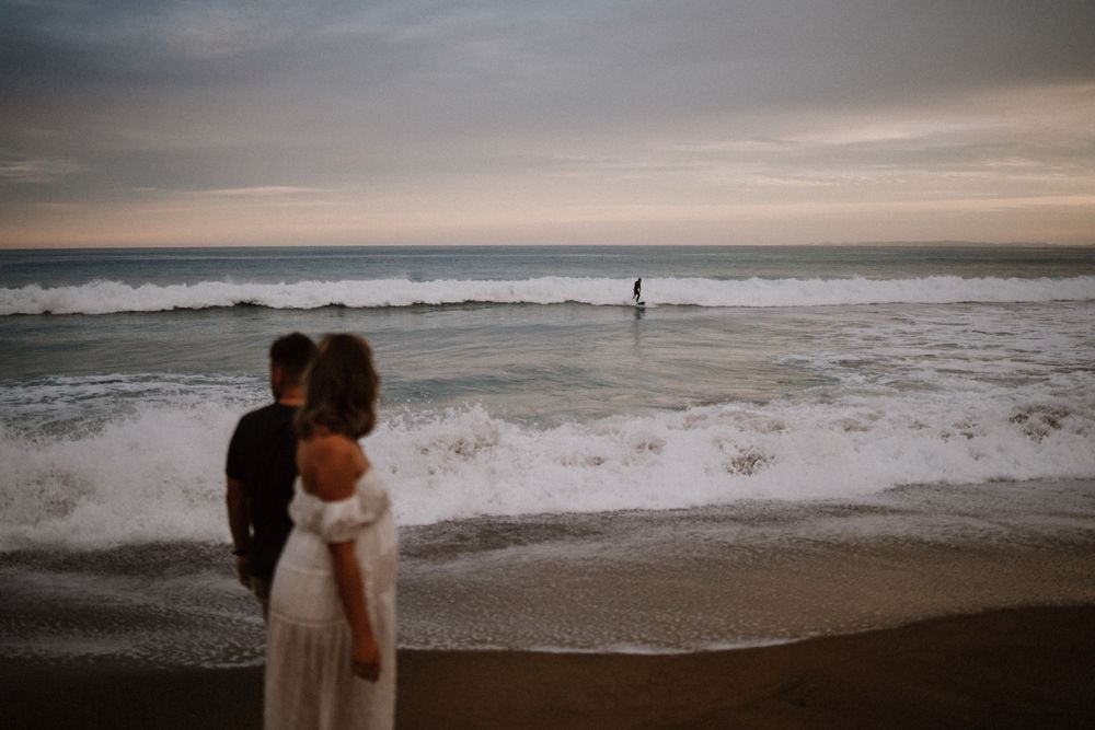 Hawkes Bay Photographer, Napier Photographer, Maternity Session, Couple Session, Waipatiki Beach