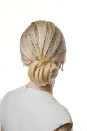 #weddinghair #upstyles #classicupstyles #hairup #hairbuns #weddinghair