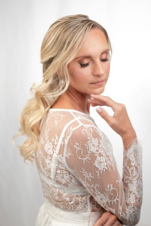 #naturalmakeup #weddingmakeup Sydneymakeupartist #sydneyweddinghair #bohohairstyles #softmakeup