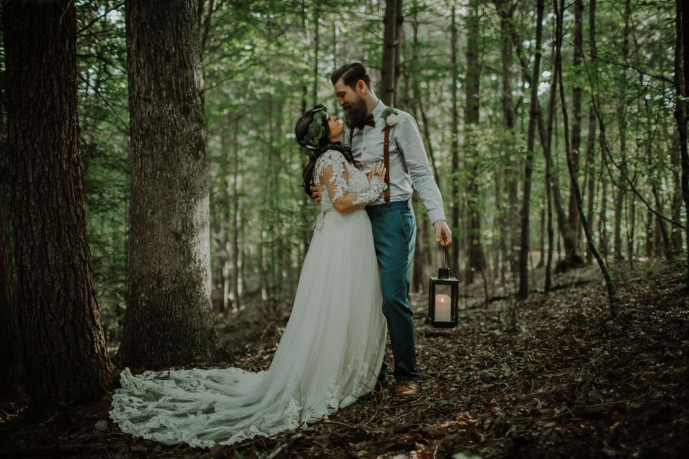 Moody wedding photography Lexington central KY Kentucky unique engagement near me local unposed natural light emotional