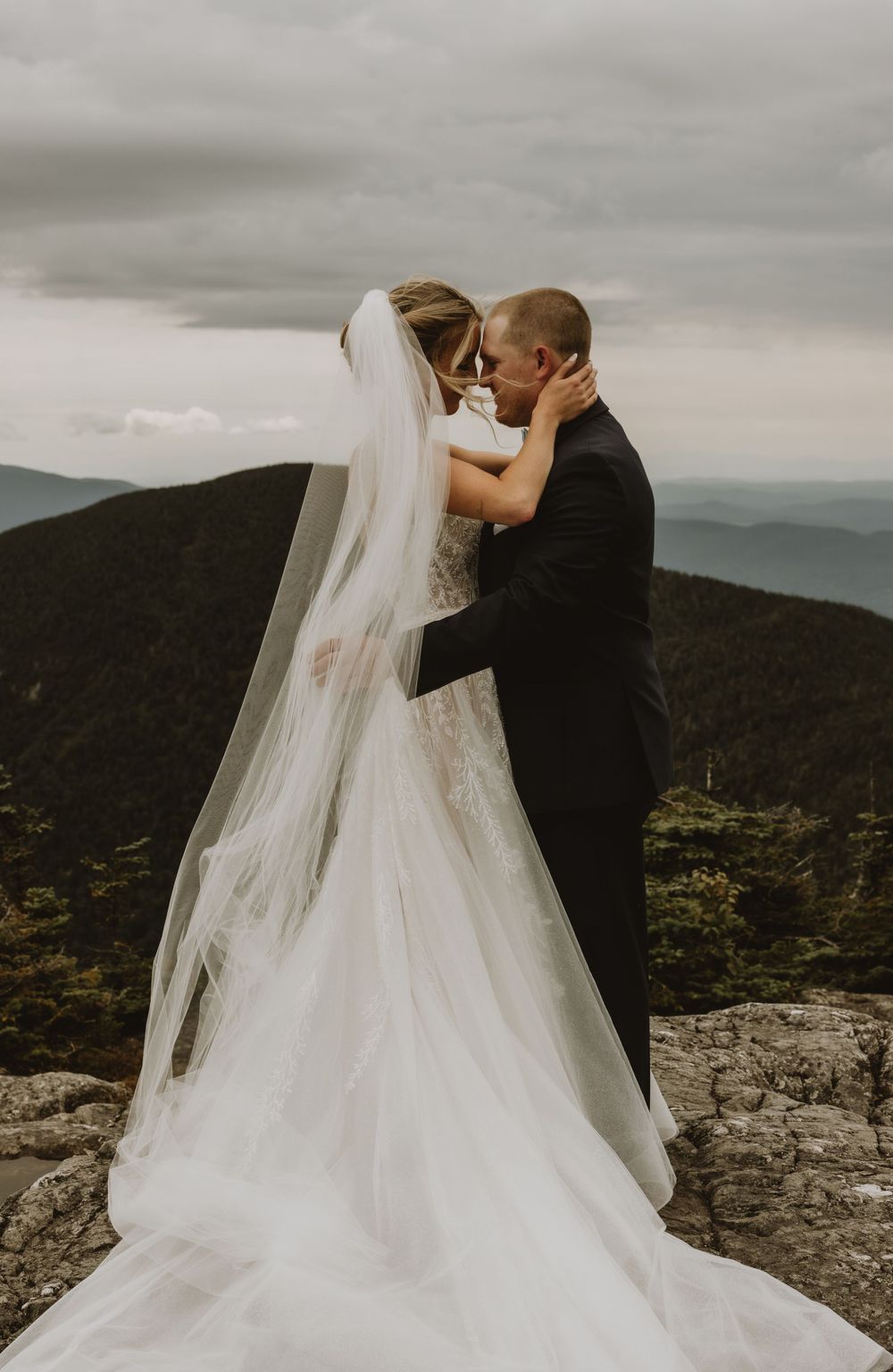 Mountain Hearts Photography- wedding photography and videography. Mountain Weddings