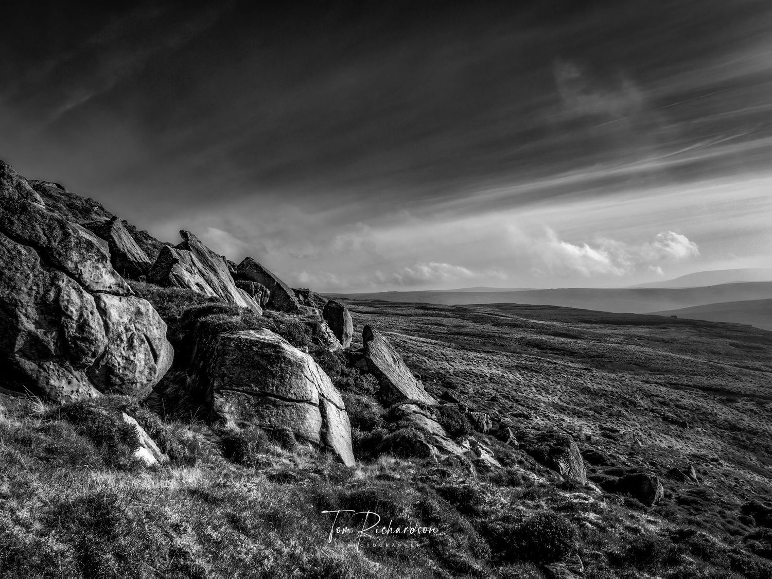 Gritstone outcrops on Reeves Edge above Croasdale