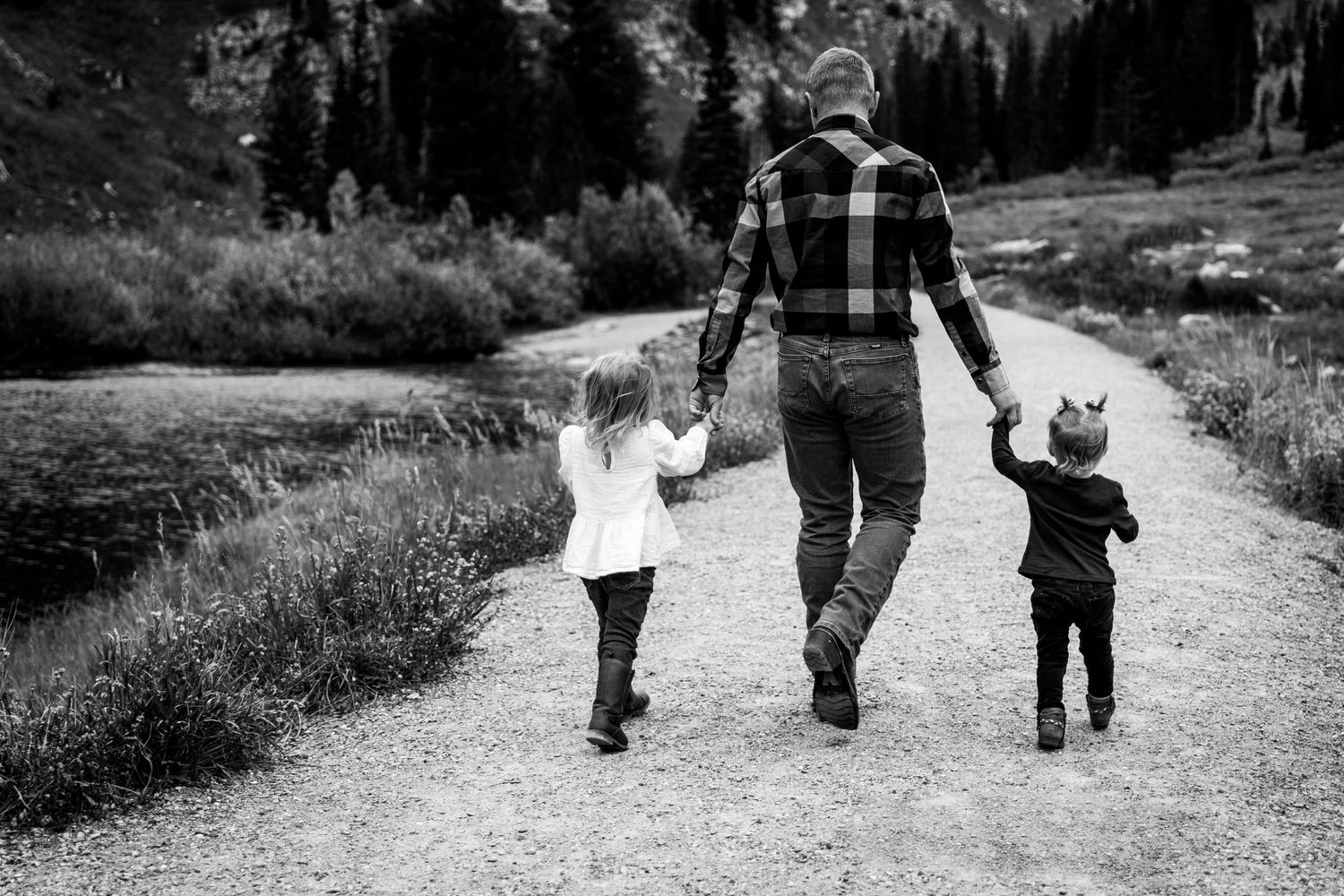 Logan, Utah Family Photographer.
