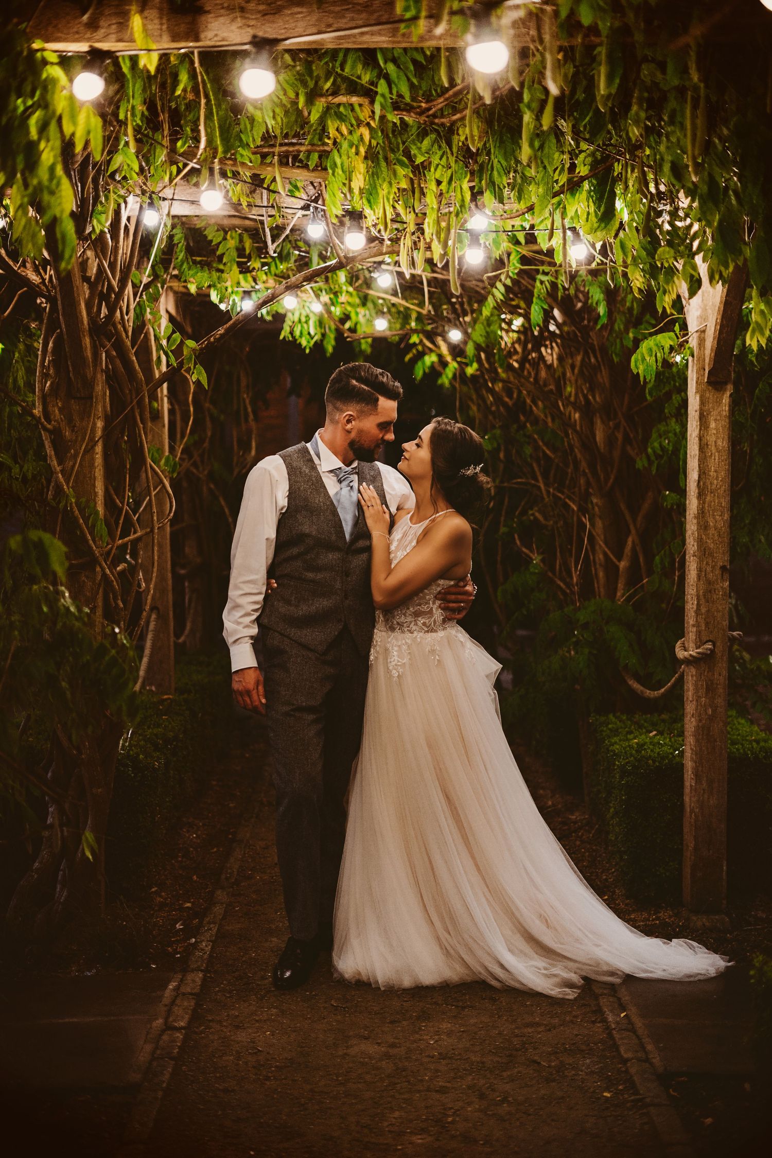 https://www.thetythebarn.co.uk/ , The Tythe Barn wedding, beautiful romantic