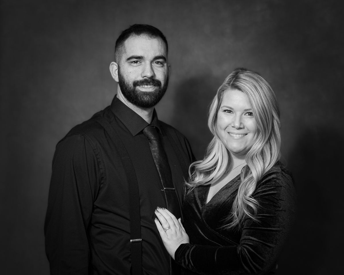 photobooth-photo-booth-fort-wayne-indiana-portraits-professional-photographers-photography-indianapolis-elkhart-01-4