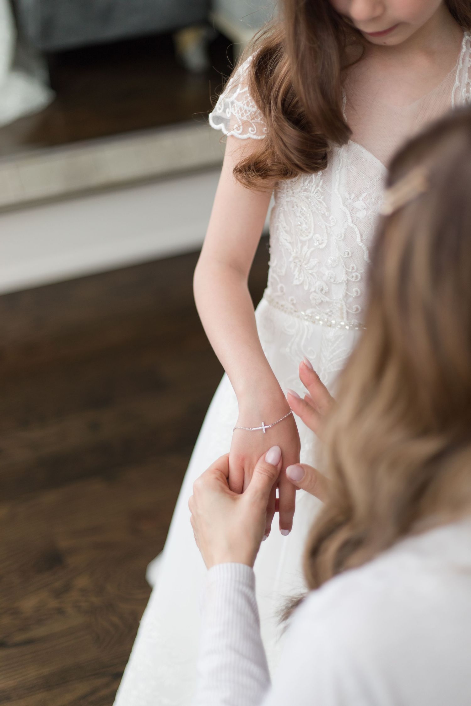 getting ready first communion photoshoot