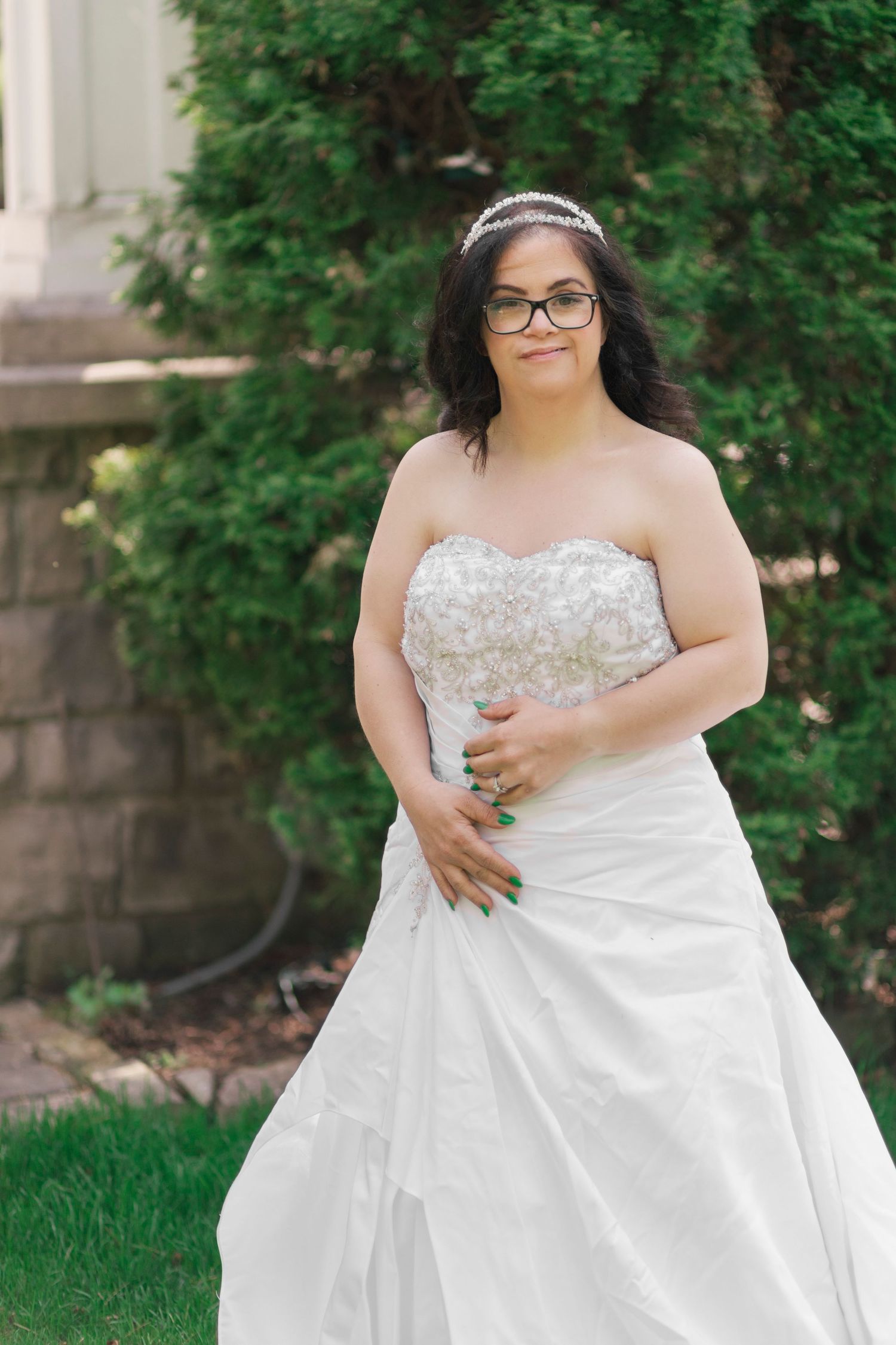 10 year wedding anniversary portraits bride photoshoot