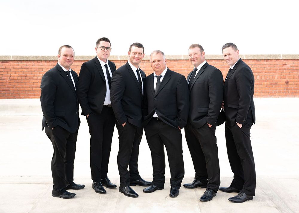 Wedding at Booth Hotel in Independence, KS by Bartlesville Wedding Photographer Kristi Bray PhotographyWedding at Booth