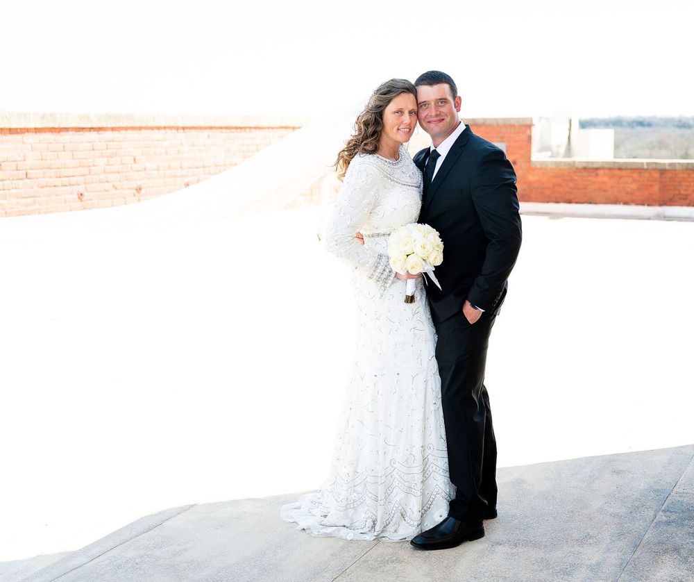 Wedding at Booth Hotel in Independence, KS by Bartlesville Wedding Photographer Kristi Bray Photography
