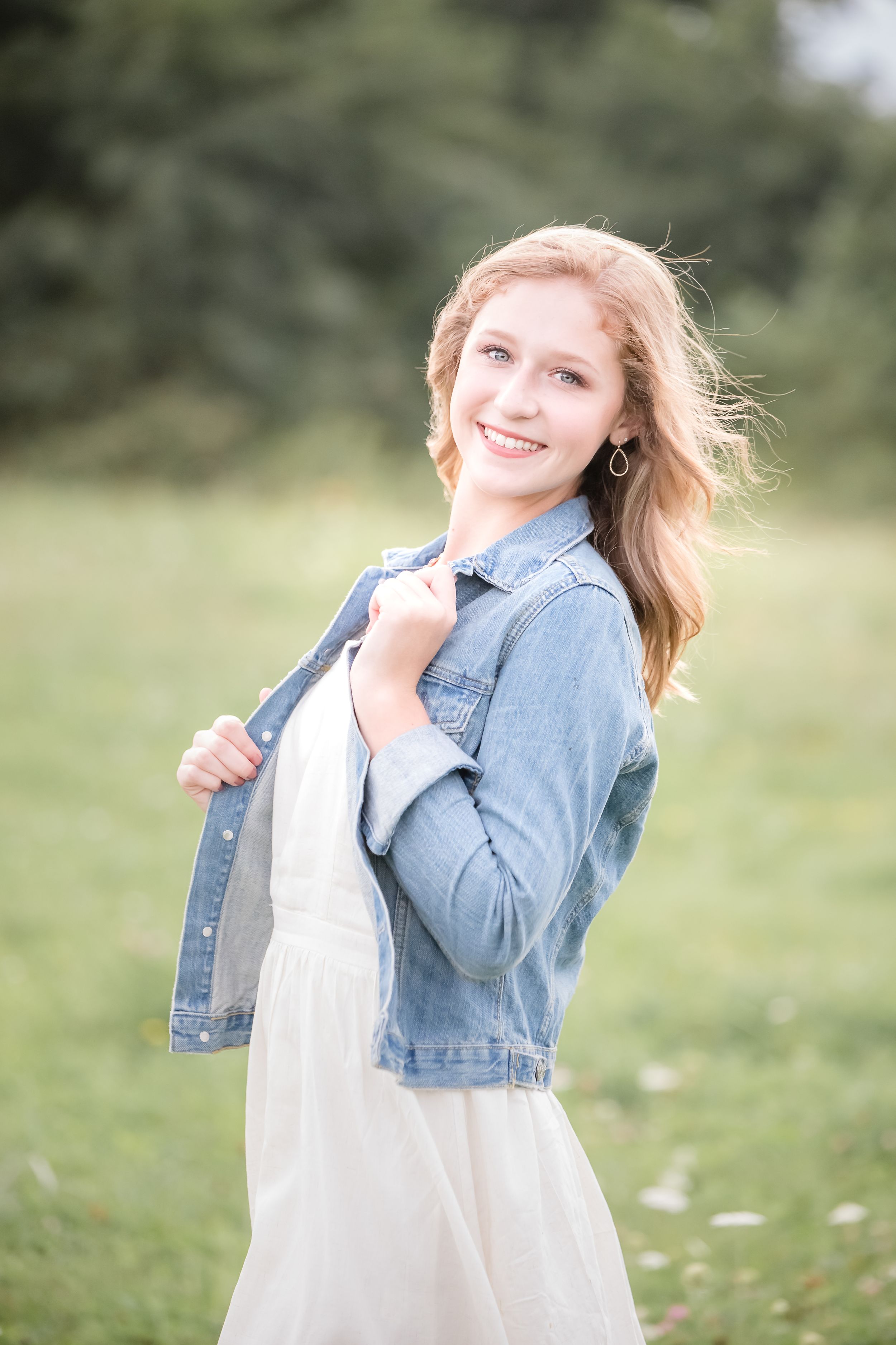 Seniors Courtney LeViere Photography