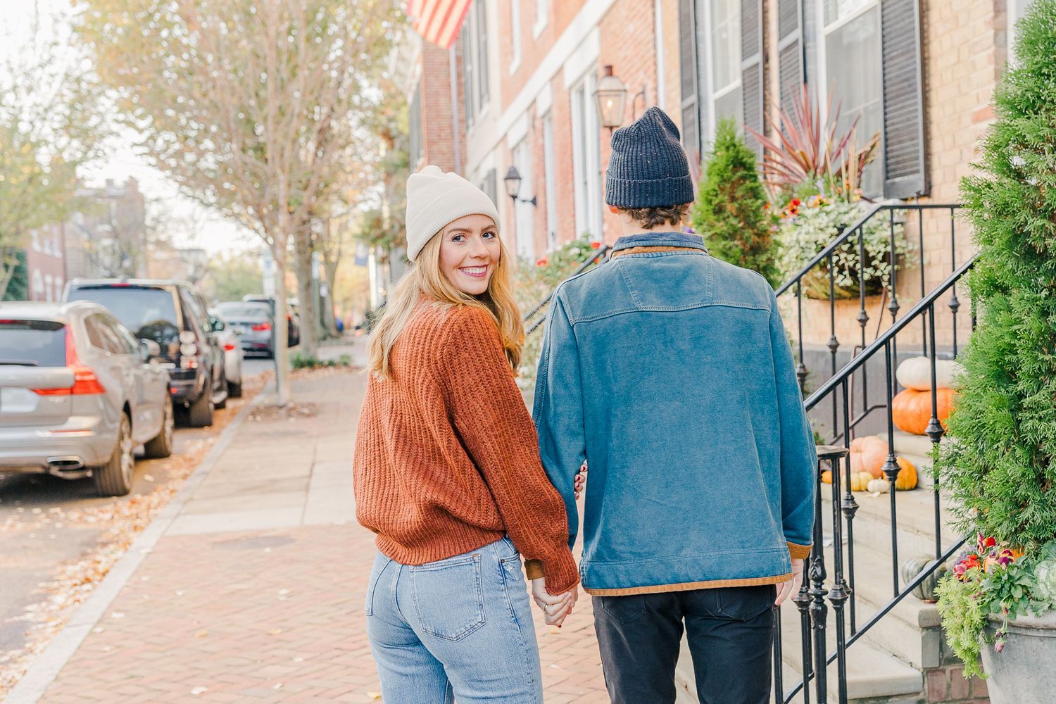 OLD TOWN ALEXANDRIA FALL ENGAGEMENT SHOOT