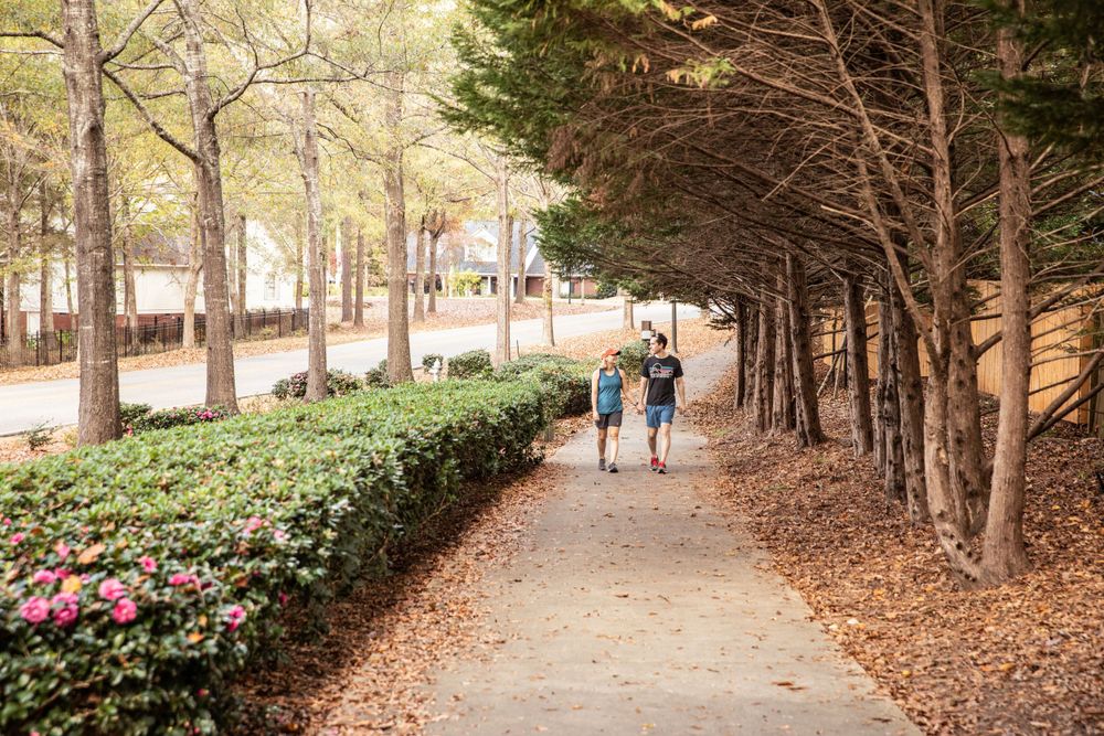 Grove Hill Auburn Alabama couple session while walking