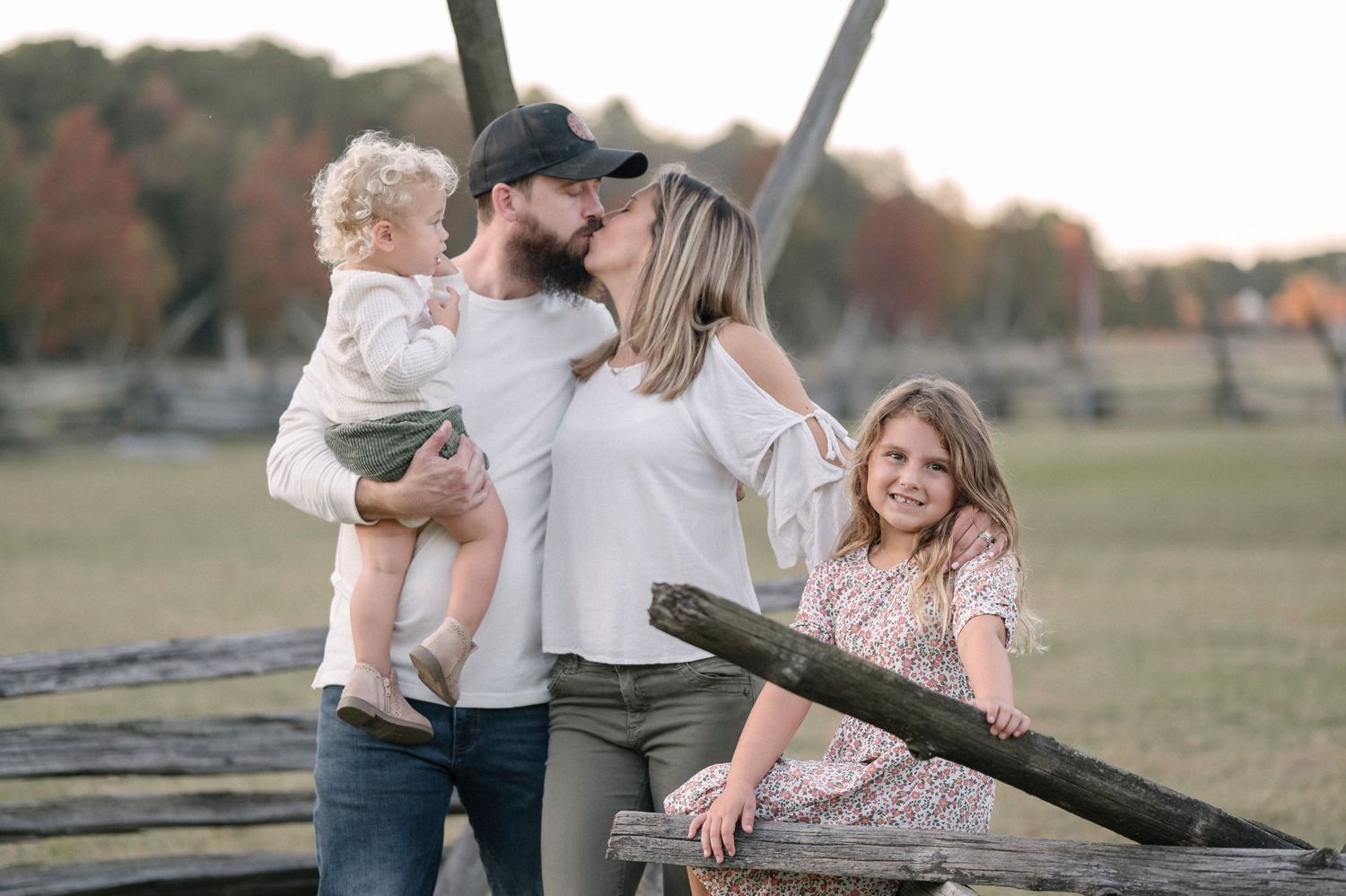 Pemberton state park in Maryland, family photo session places
