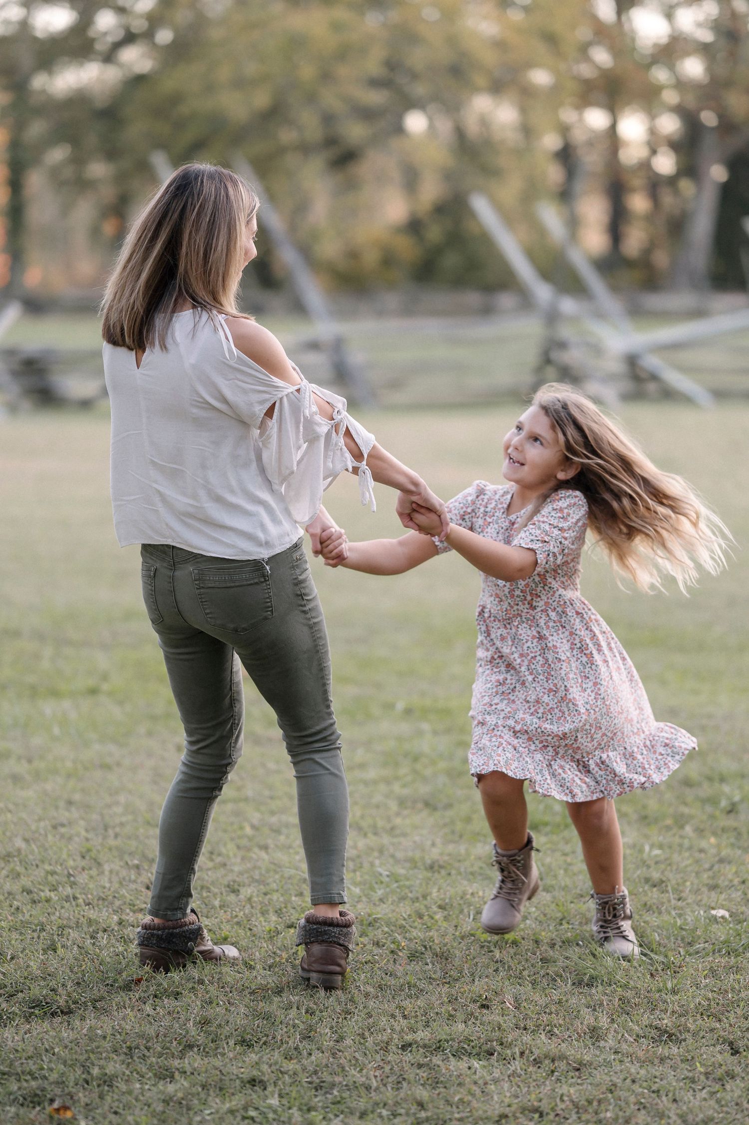 Pemberton state park in Maryland, family photo session places