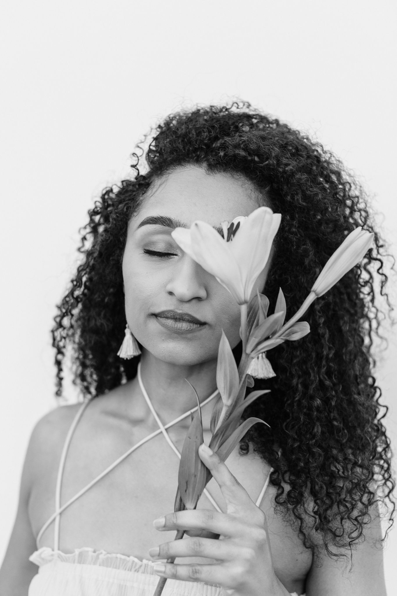 Model with Flowers Portrait Photography in Riverside Jacksonville Florida by Barry Mickler
