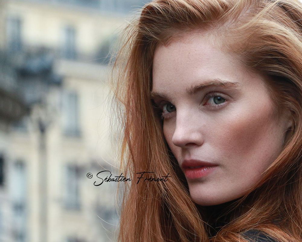 Sébastien Frémont - Portrait Photographer - Alexina Graham / Balmain - Paris
