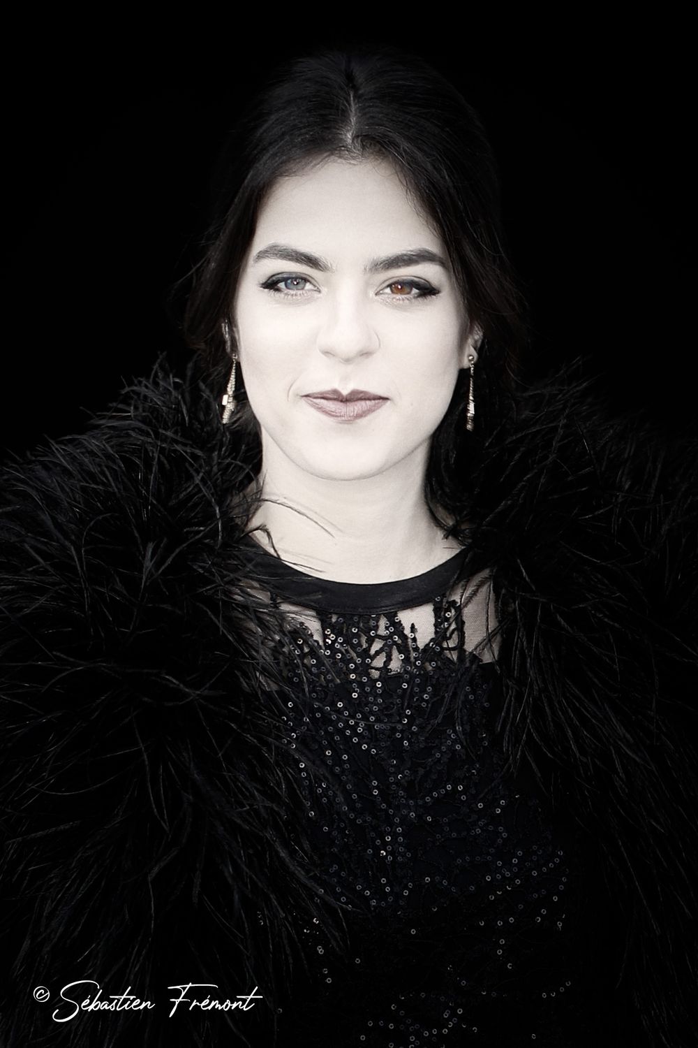 Sébastien Frémont - Portrait Photographer - Anouchka Delon / Eliee Saab - Paris Studio