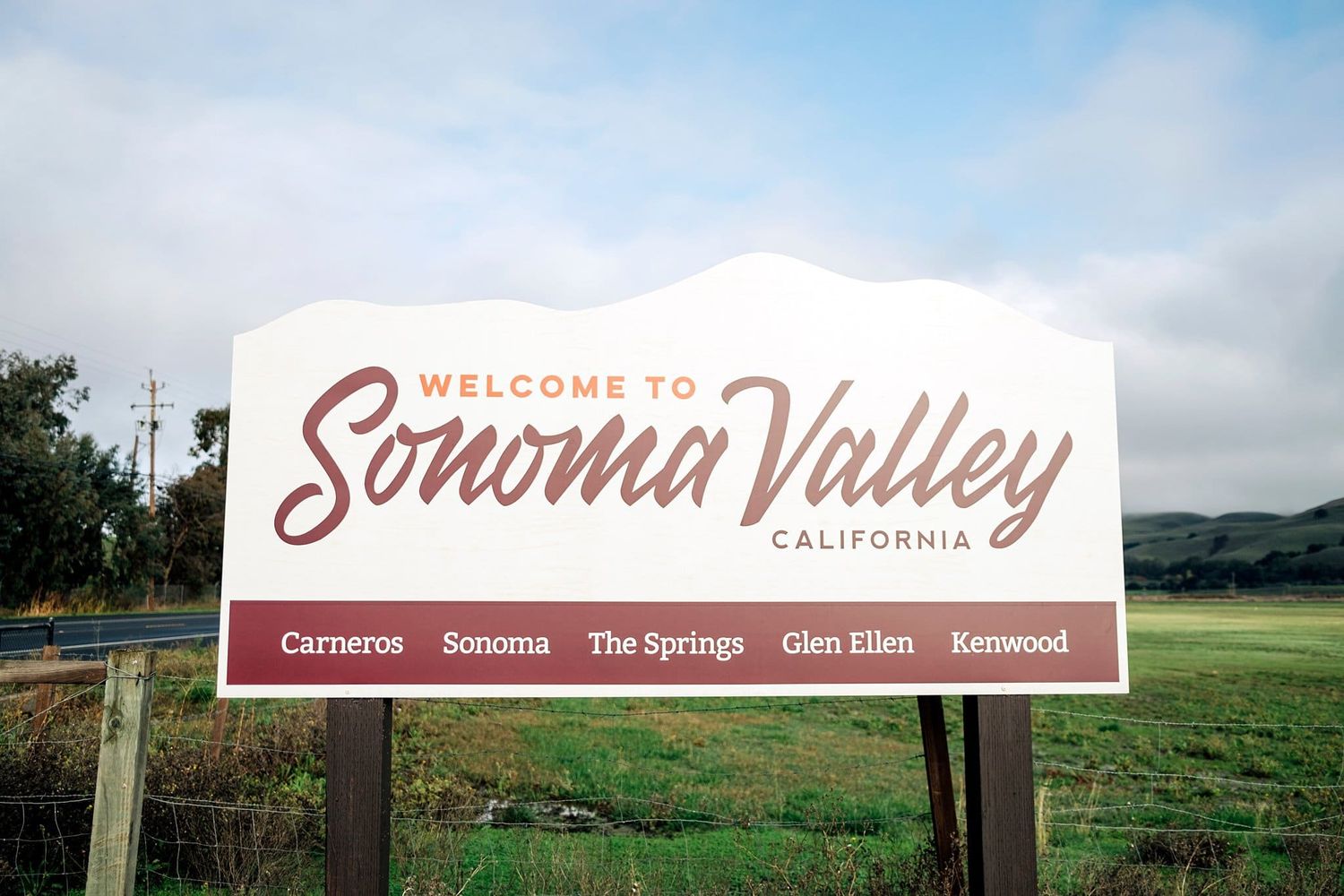 Welcome to Sonoma Valley sign