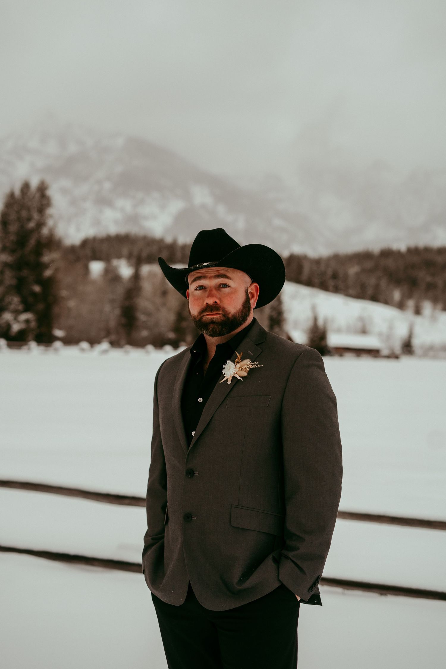Jackson Hole photography packages
Candid outdoor photography Jackson Hole
Luxury Jackson Hole photographer