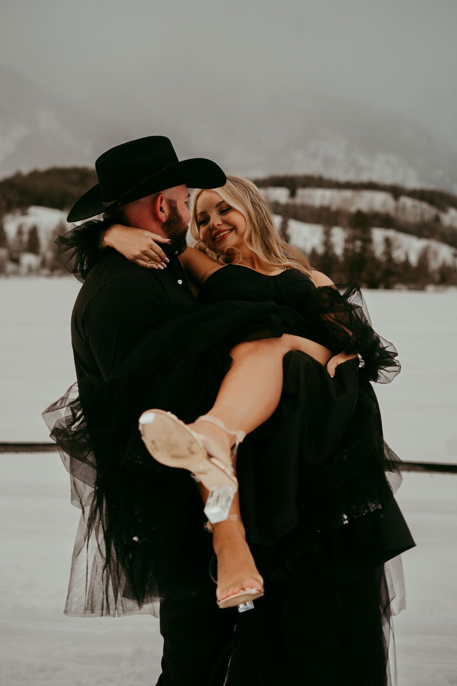Jackson Hole photography packages
Candid outdoor photography Jackson Hole
Luxury Jackson Hole photographer