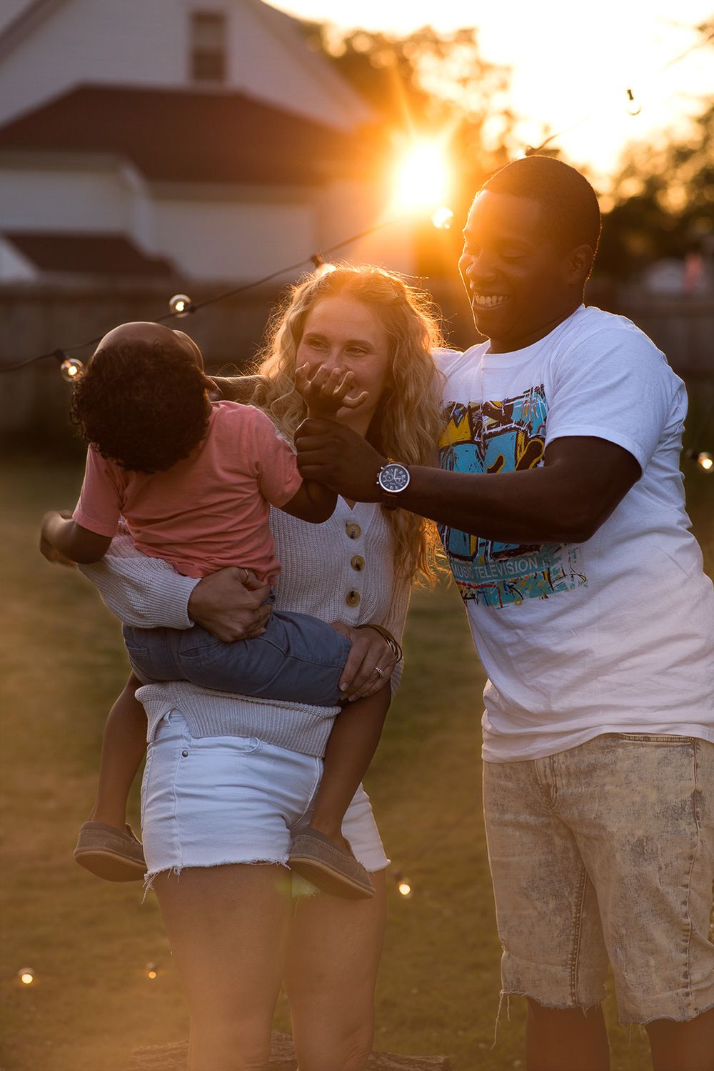 Family photography session in the backyard Buffalo, NY