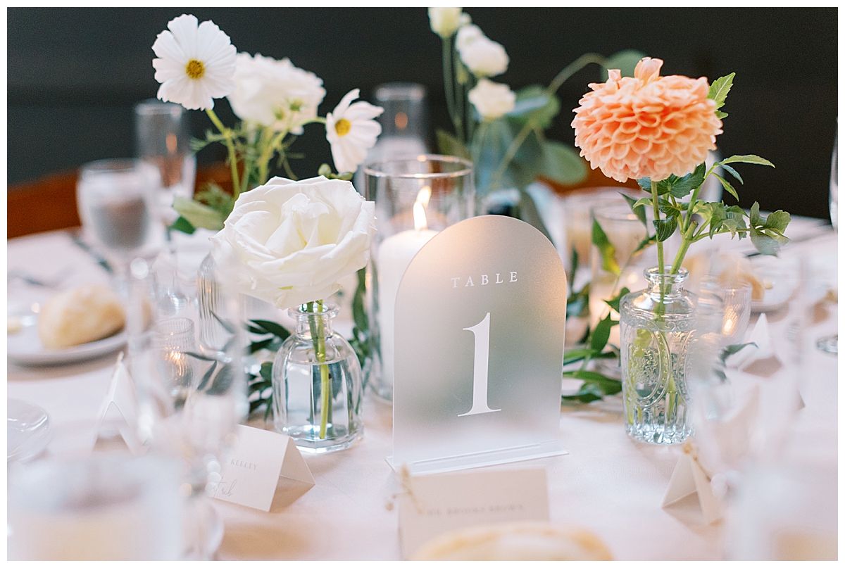 Mercantile Hall Wedding / Best Wisconsin Wedding Photographer