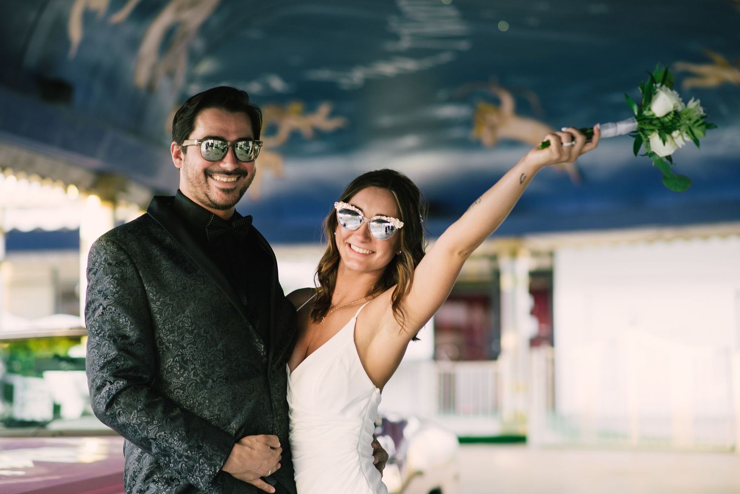 Las Vegas Elopement Photographer - A Little White Chapel