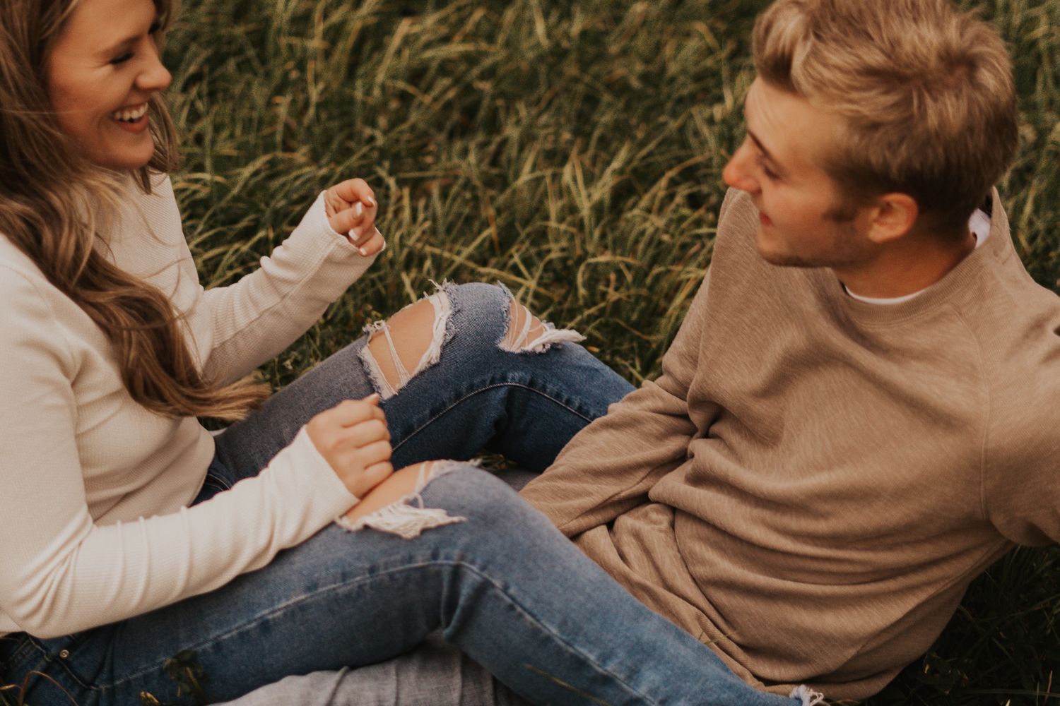 Michigan engagement photographer image.