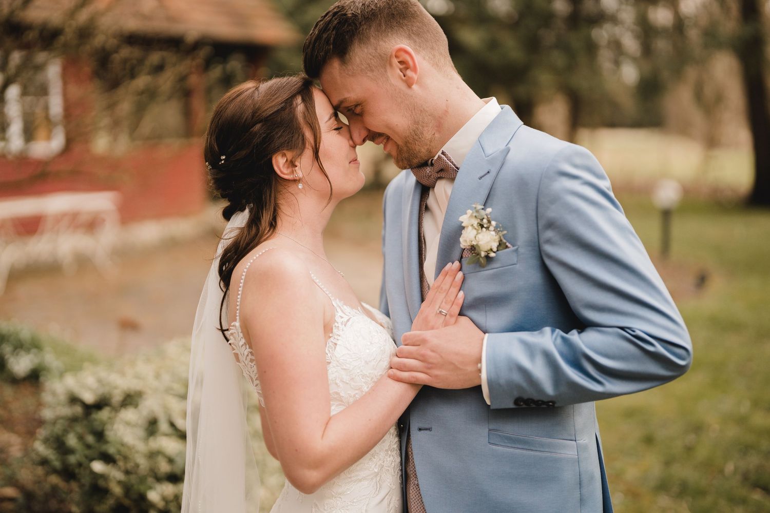 Ailinger Mühle, Hochzeitsofotgrafie, Freie Trauung, März, Hochzeit, Bad Schussenried, Hochzeitslocation, Brautpaarbilder