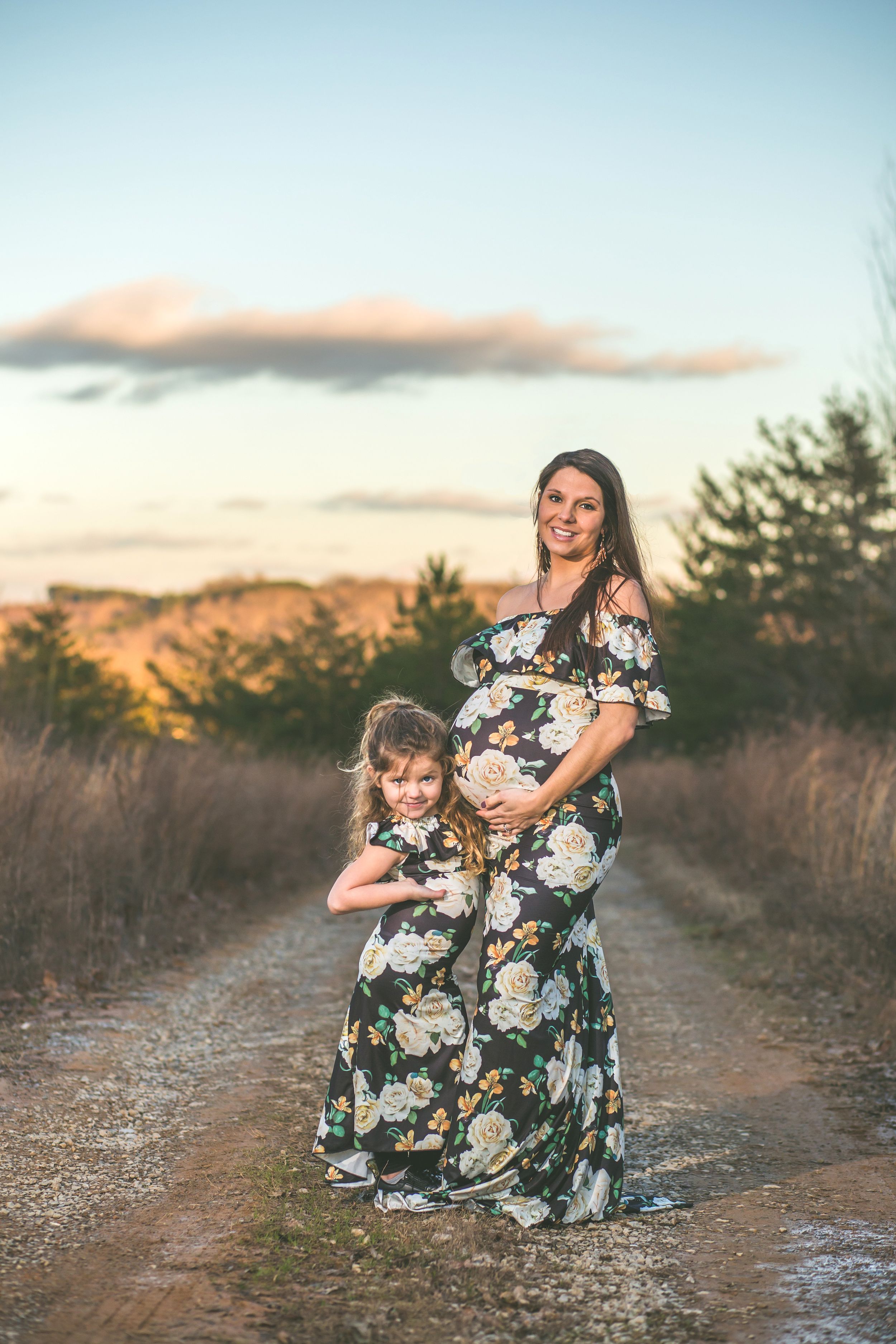 knoxville maternity photographer mother daughter gowns