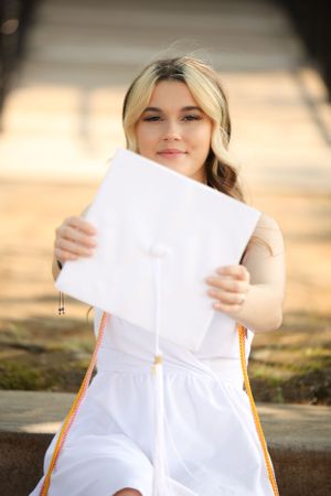 Wedding Photographer, Equine Event, Second Shooter in East Tennessee, TN, near Chattanooga, TN and North GA area. Graduate. Senior