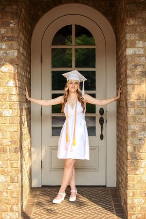 Wedding Photographer, Equine Event, Second Shooter in East Tennessee, TN, near Chattanooga, TN and North GA area. Graduate. Senior