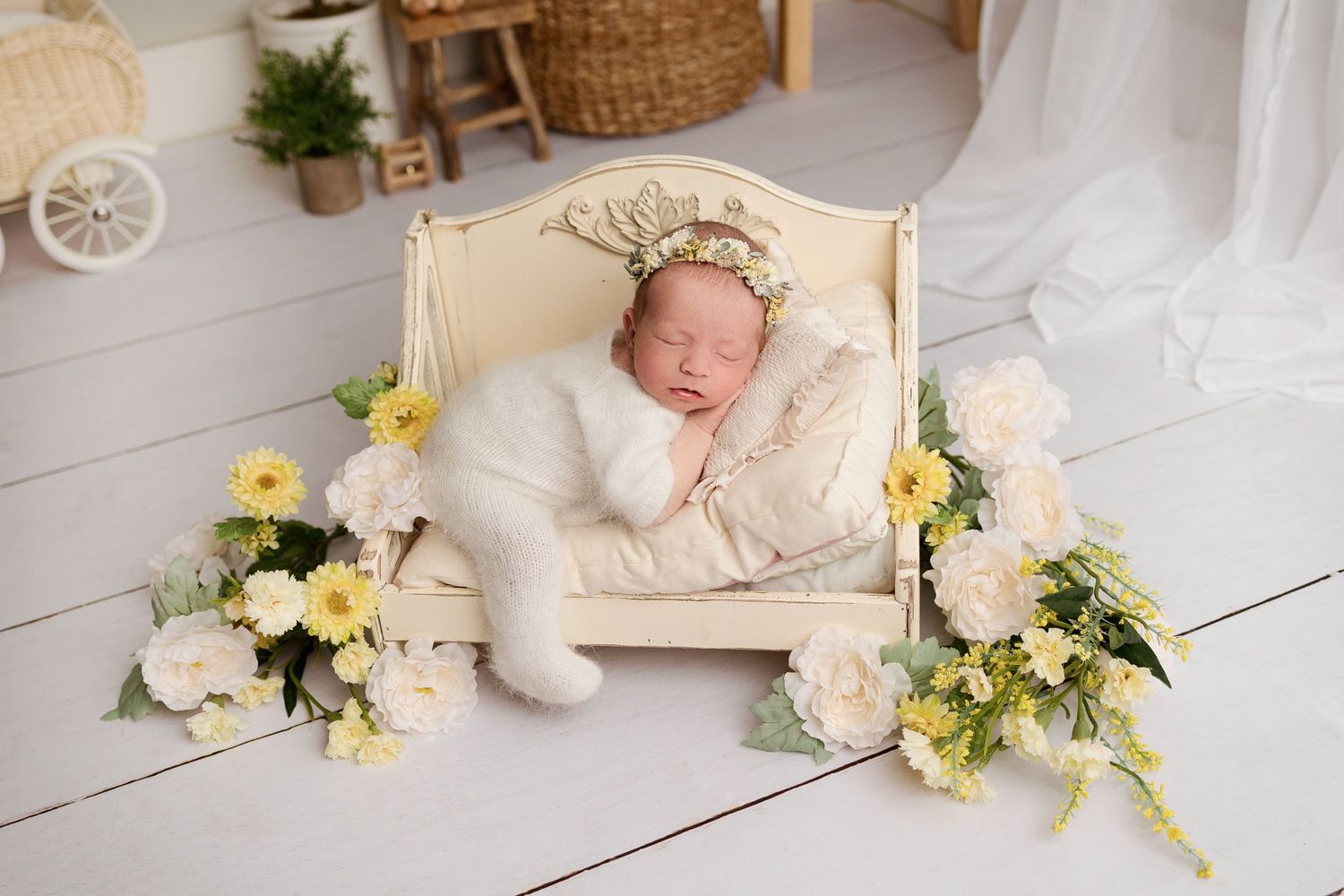 miami newborn photography, newborn portrait studio in miami, baby photos near me