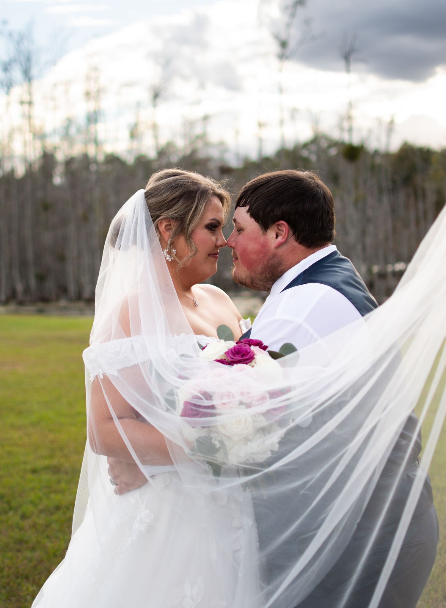 Bride & groom & veil, Birmingham wedding photographer, Birmingham family photographer Birmingham motherhood photographer